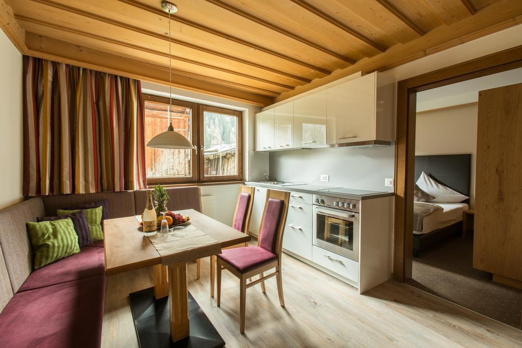 Haus Am Brunnen Apartment Samnaun Bagian luar foto