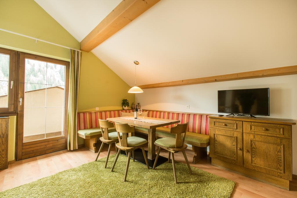Haus Am Brunnen Apartment Samnaun Bagian luar foto