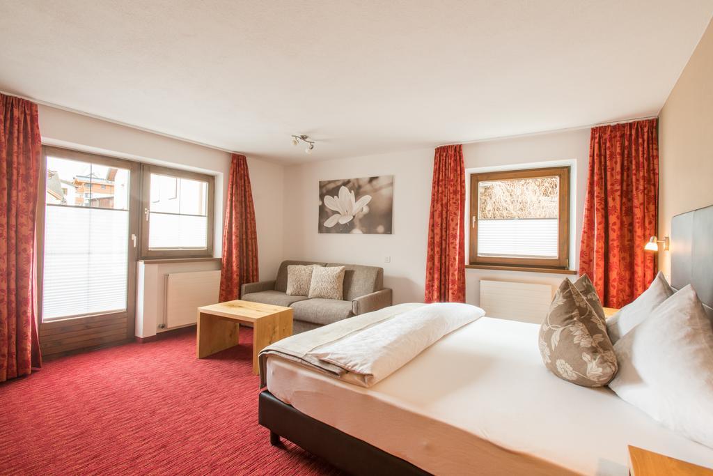 Haus Am Brunnen Apartment Samnaun Bagian luar foto
