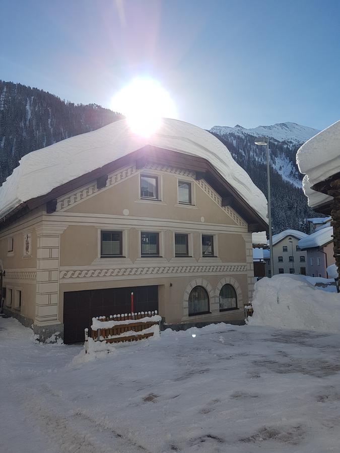 Haus Am Brunnen Apartment Samnaun Ruang foto